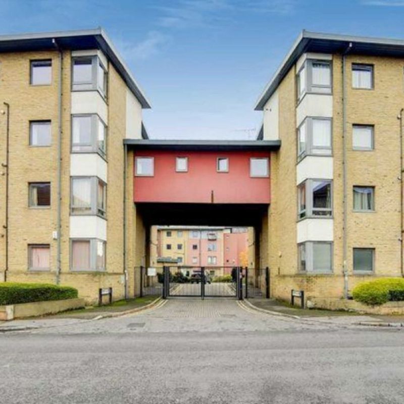 Crown Close - Photo 1