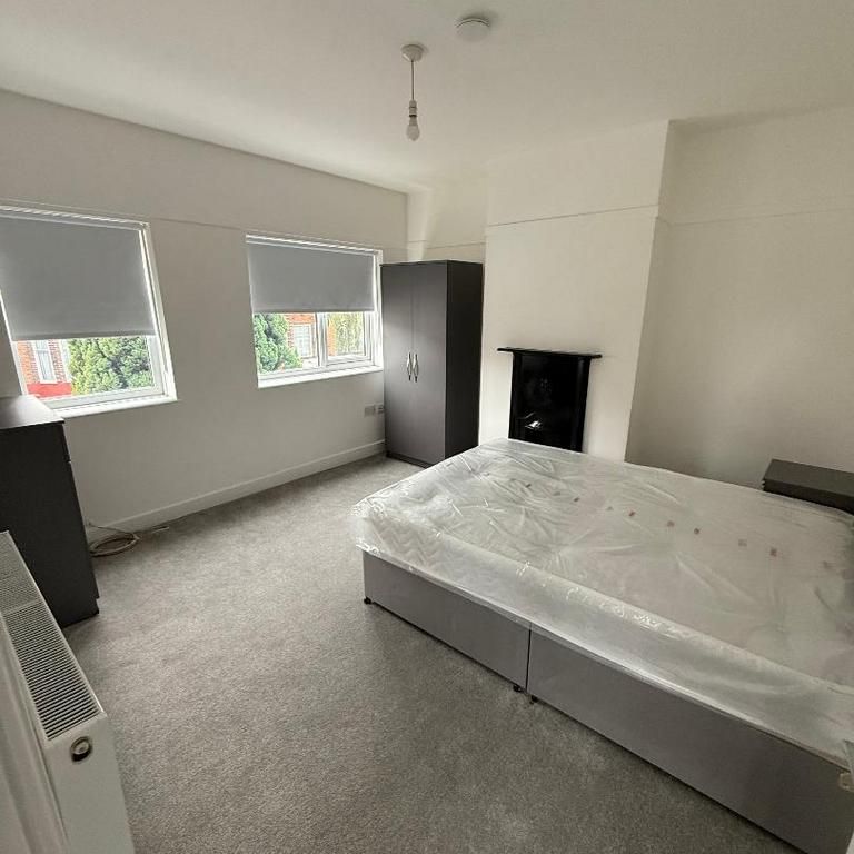 2 bedroom house share to rent - Photo 1