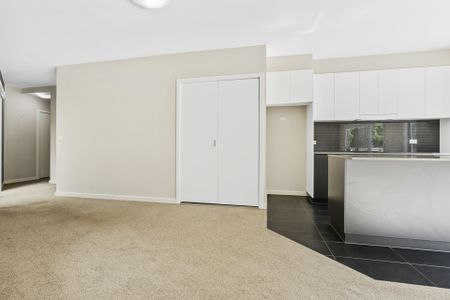 A modern townhouse designed for effortless living - Photo 3