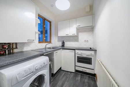 Studio to rent - Photo 5