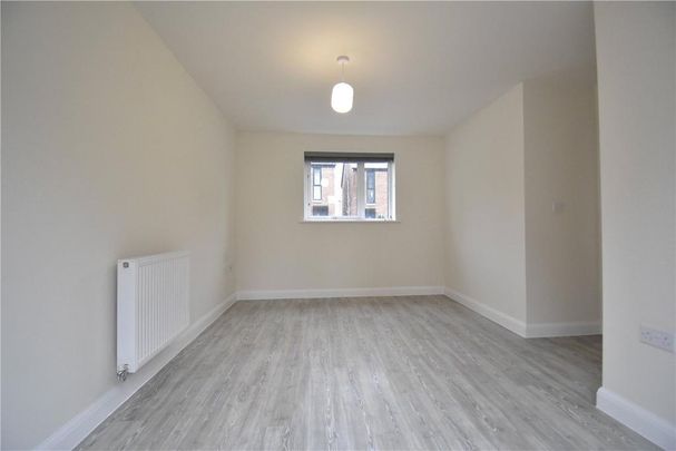 4 bedroom detached house to rent - Photo 1