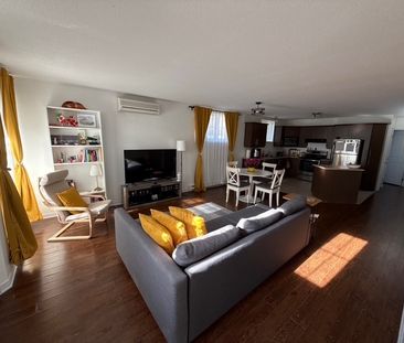 Grand Condo Lumineux 4 ½ – 2 Chambres à - Photo 1