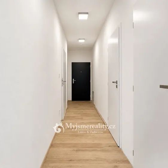 Pronájem bytu 3+kk, 81 m - Photo 1