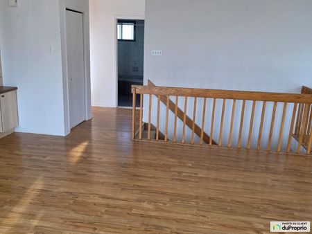 2190, Patrick, St-Jérôme (Lafontaine) à louer - Photo 2