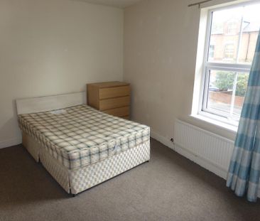 4 bedroom house share to rent - Photo 2