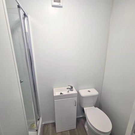 Studio to rent - Photo 4