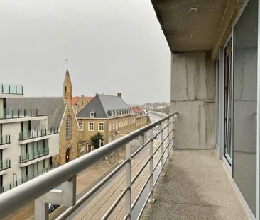 Appartement met lichtrijke woonkamer en één slaapkamer - Photo 1