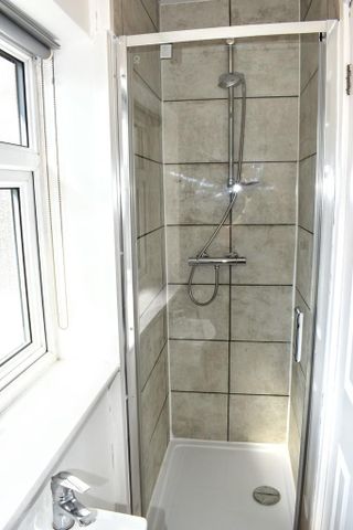 5 bedroom end of terrace house to rent - Photo 5