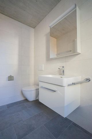 Large shared rooms with private bathroom / Grandes chambres en colocation avec salle de bain privée - Foto 4