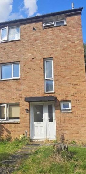 House share to rent - Photo 1