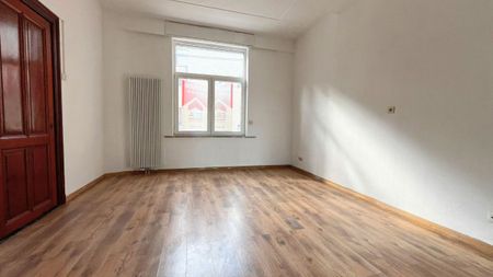 Ruim huis met 4 slaapkamers, ideaal voor gedeelde accommodat - Foto 4