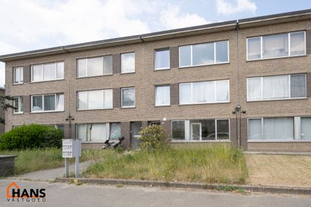 Gerenoveerd gelijkvloers appartement met tuin - Foto 5