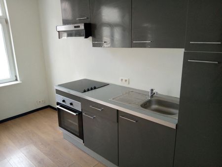 Appartement - à louer - 1000 Bruxelles 700 € - Foto 2