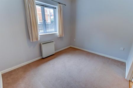Benedict House, Mill Lane - Photo 3