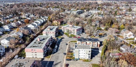 2 CH - 1 SDB - Saint-Eustache - $1,450 /mo - Photo 2