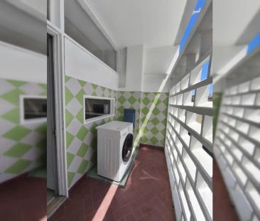 Room in a shared 3-bedroom apartment for rent in Lisbon. - Photo 1