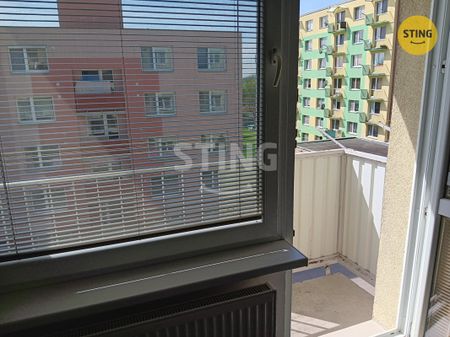 Pronájem bytu 2+1 67 m² - Fotografie 5