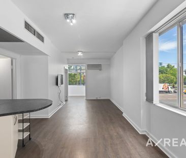 1B/20 Commercial Road, Melbourne, Vic 3004 - Photo 1