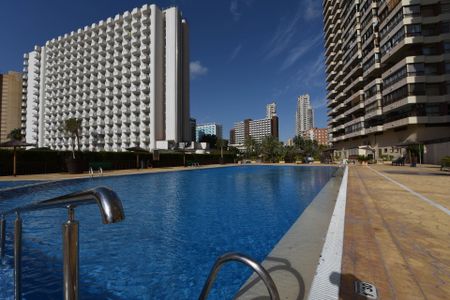 Apartment in Benidorm, for rent - Photo 4