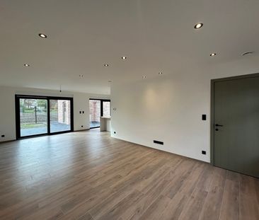 Half vrijstaande nieuwbouwwoning - Photo 1