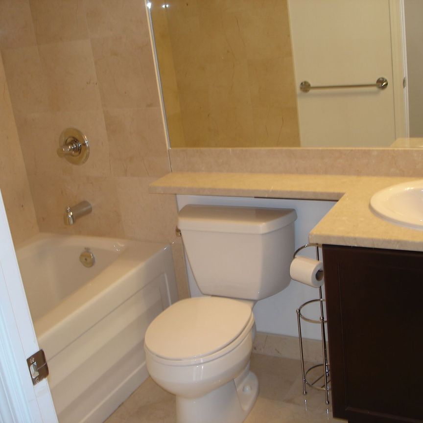 For Lease - 736 Spadina Ave Avenue Unit# 1404, Toronto, Ontario - Photo 1