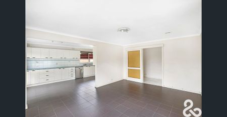 CONVENIENT & WELL APPOINTED - Photo 2