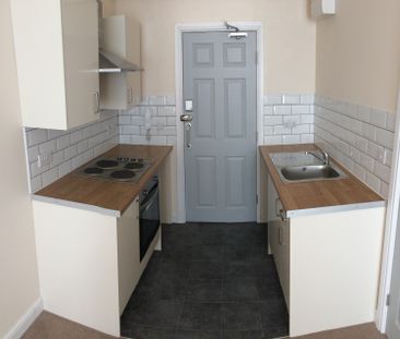 168 Westgate, WF2, Wakefield - Photo 3