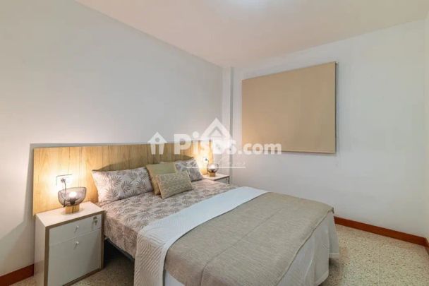Apartamento en alquiler en Avenida de Suecia, 14 - Photo 1