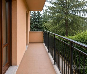 Bilocale luminoso con balcone in zona Borgo Roma - Photo 4