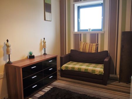 4 Moore Street Gallowgate - Photo 4