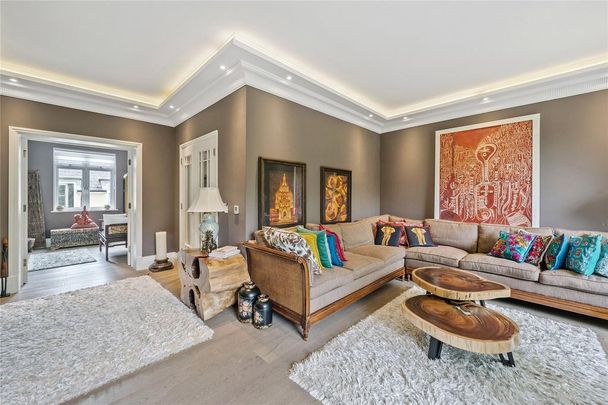 6 bedroom terraced house to rent - Photo 1