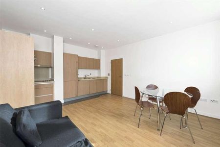 Bromyard House, Bromyard Avenue, Acton, London, W3 - Photo 3