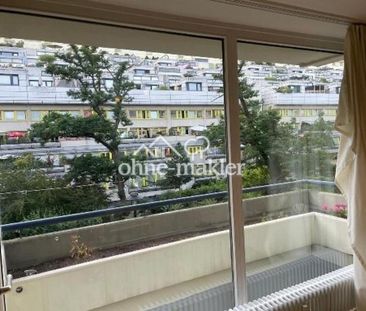 Voll möblierte 1-Zimmer-Wohnung mit separatem Schlafbereich und Küc... - Photo 1