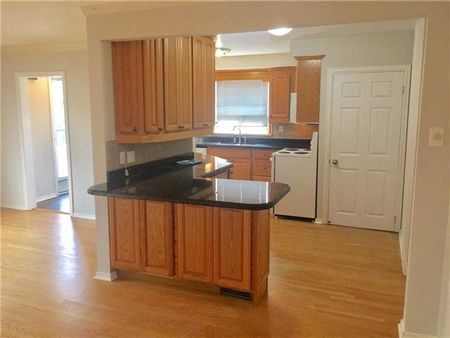 For Lease - 87 Wedgewood Drive, Toronto, Ontario - Photo 5