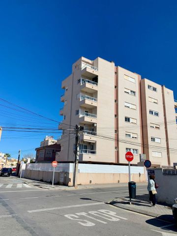 Alquiler de piso en Calle Ramon Freixa, 3 - Photo 4