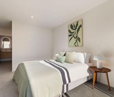 Stunning brand new home - Photo 1