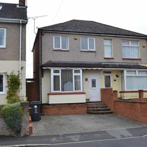 3 bedroom semi-detached house to rent - Photo 3