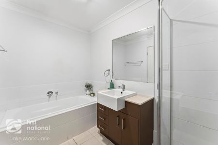 LOW MAINTENANCE STYLISH LIVING - Photo 3