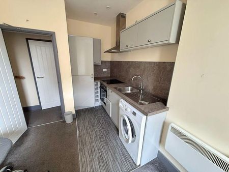 1 bedroom apartment to rent - Photo 4