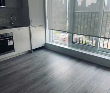 For Lease - 10 Oak Street Unit# 1710, Toronto, Ontario - Photo 2
