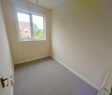 2 Bedroom Flat to Rent in Headlands, Kettering, Northants, NN15 - Photo 5