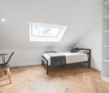 6 bedroom house to rent - Photo 2