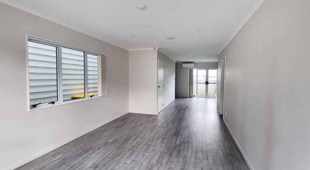 Papakura, 3 bedrooms, $690 - Photo 1