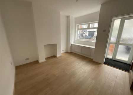 Abbey Street, Rugby - Photo 3