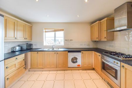 2 bedroom apartment to rent Walker Grove, Hatfield, AL10 - Photo 4