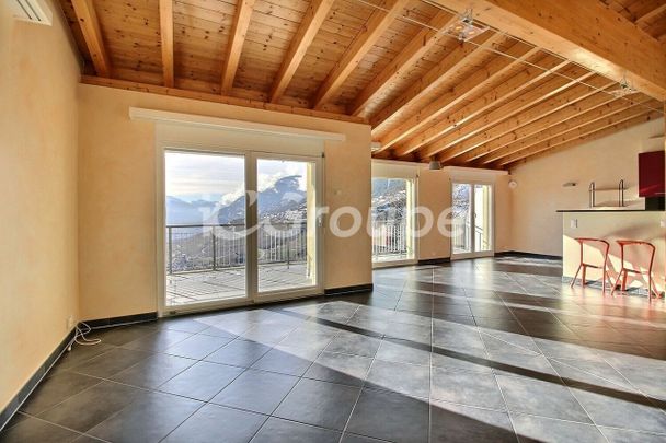 4.5 Zimmer, 2. Stock - Photo 1