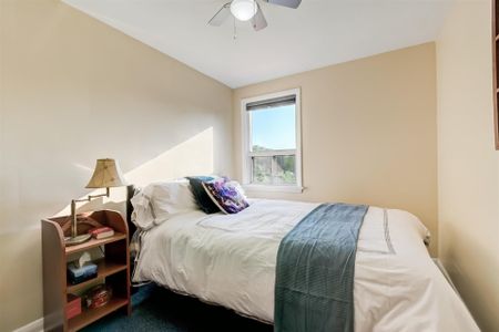 For Lease - 534 Midland Avenue, Toronto, Ontario - Photo 2