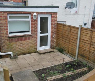 1 bedroom apartment to rent - Photo 6