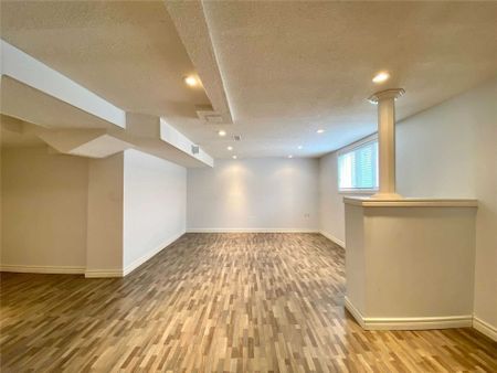 For Lease - 5 Navarre Street, Richmond Hill, Ontario - Photo 4