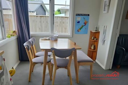 3-Bedroom Home for Rent in Palmerston North - Photo 5
